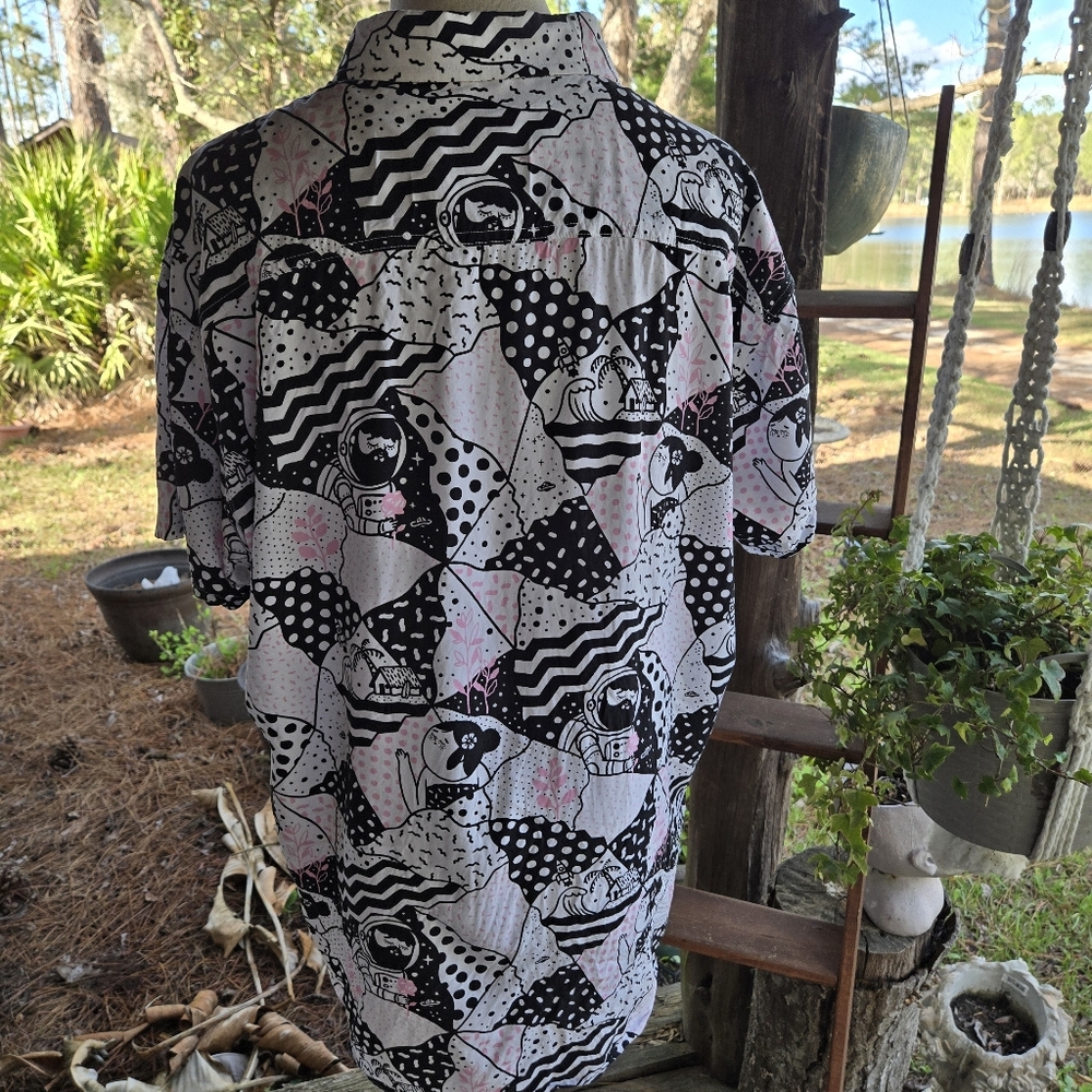 Tiiiga Campy Unisex Button Front Shirt With Outer Space And Tropical Scenery - Picture 9 of 17